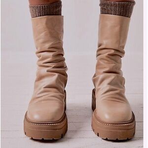 New Free People Emma Natural Leather ruched Platform Combat Boots size 40 or 10
